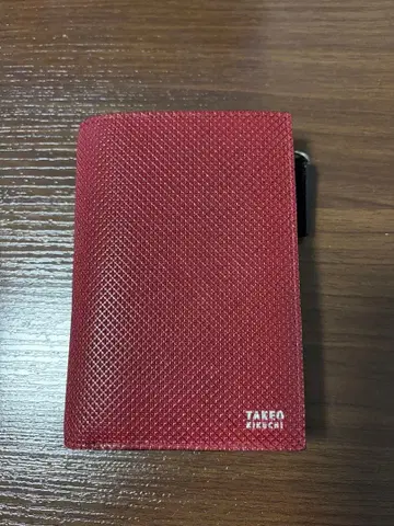 TAKEO KIKUCHI 이단 접이식 지갑 레드