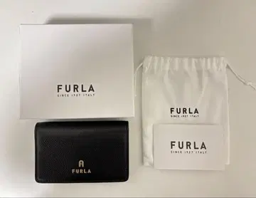 FURLA 블랙 명함지갑