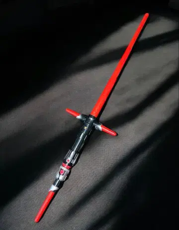 스타 워즈 카일로 렌 라이트세이버 hasbro