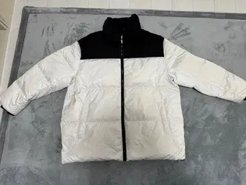 GAP 다운 자켓 화이트/블랙