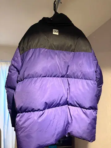 GAP 다운 자켓 보라색 x 블랙 퍼플 남성용 겨울 아우터