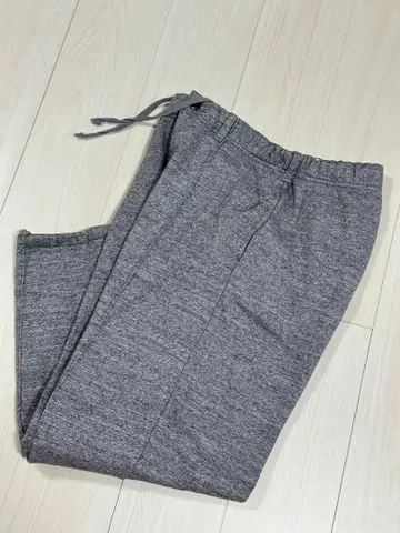 GU 엔지니어드 가먼츠 스웨트 팬츠