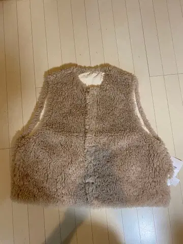 푹신한 2way 충전솜 퀼팅 x 퍼 리버서블 오버 사이즈 베스트