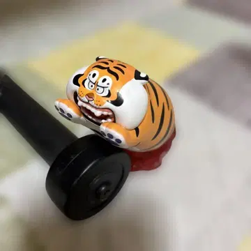 호랑이 캐릭터 피규어