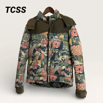 TCSS 플로럴 패치워크 패턴 다운 자켓 올 패턴 꽃무늬
