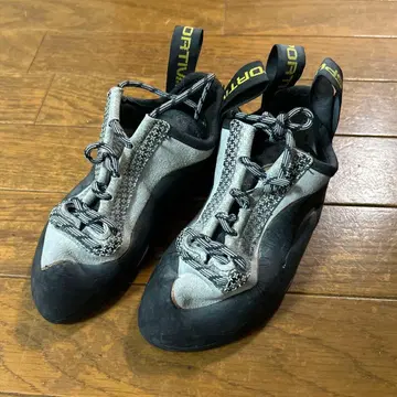 새상품 La Sportiva Theory 클라이밍 신발