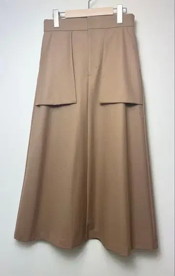 새상품 BRAHMIN 브라민 아웃포켓 스커트 25AW