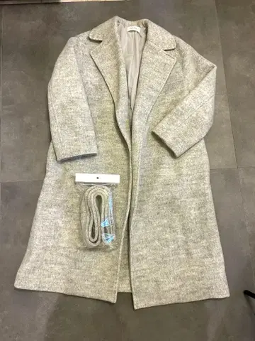 Mila Owen 그레이 가운 코트 벨트 포함