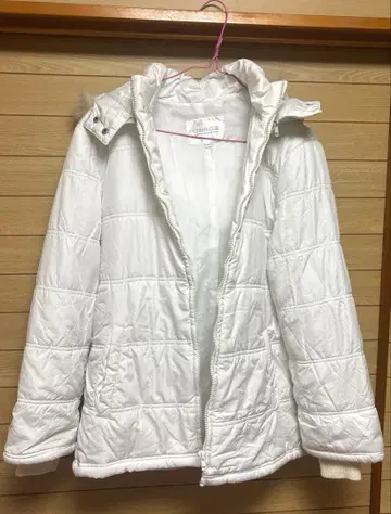 다운 자켓 화이트 퍼 & 후드 분리 가능