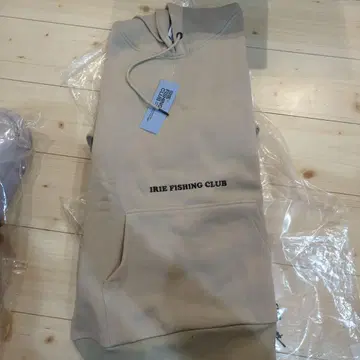 IRIE FISHING CLUB 후드티 베이지