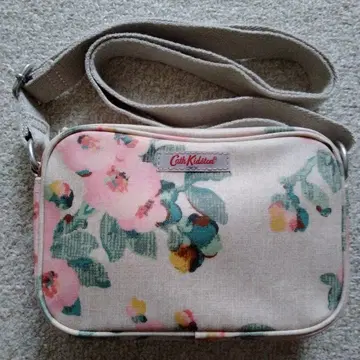 캐스 키드슨 플로럴 숄더백