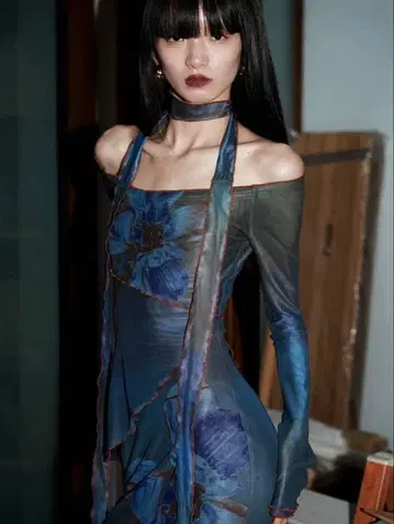 택 포함 새상품 플라워 프린트 오프숄더 튤 드레스 S