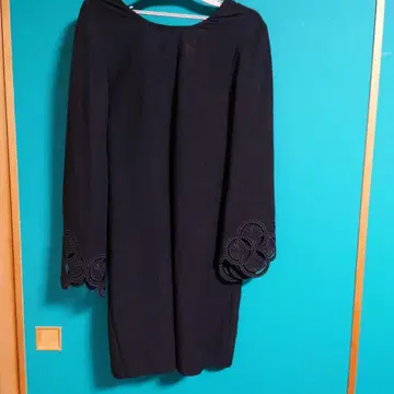 & Other Stories 블랙 레이스 원피스