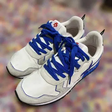 W6YZ 스니커즈 US7 25cm