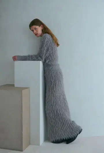 ReNAVE 멜티 샤기 니트 롱 스커트