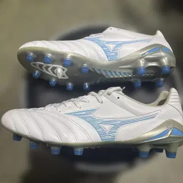 미즈노 축구 스파이크 새상품 모나르시다 네오 3