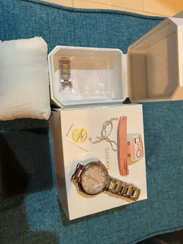 SHEEN 여성용 시계 실버