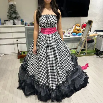 웨딩 드레스 화이트 블랙 체크 핑크 리본