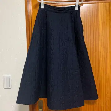 유니클로 JW ANDERSON 콜라보 퀼팅 퀼트 스커트 67