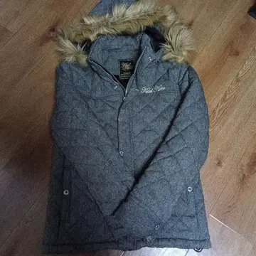 Karl Kani 다운 자켓 M 사이즈