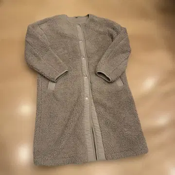 UNIQLO 베이지 롱 보아 자켓 플리스