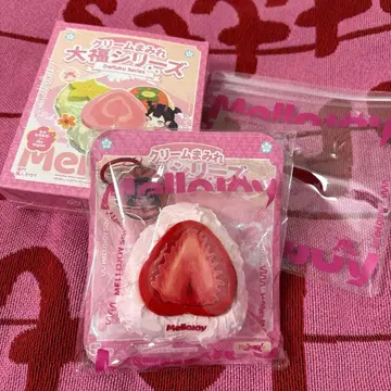 [ 미개봉 새상품 ] Mellojoy 대복 시리즈 스트로베리 딸기 스퀴즈