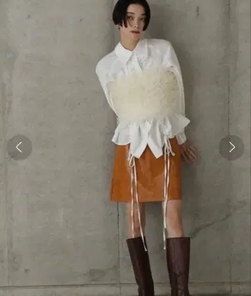 Sister Jane 차차 러플 상의