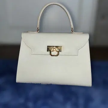 BOTTI 화이트 가죽 핸드백