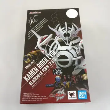 S.H.Figuarts 가면라이더 에볼 블랙홀 폼
