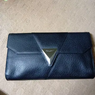 블랙 가죽 클러치백