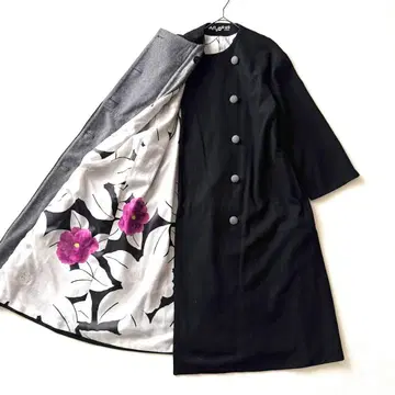 새상품급 후리후 안감 올 패턴 꽃무늬 롱 코트 울 블랙 M 벨트 없음