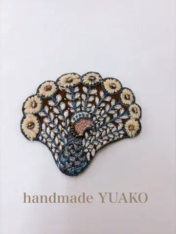 레어 미나 페르호넨 핸드메이드 브로치