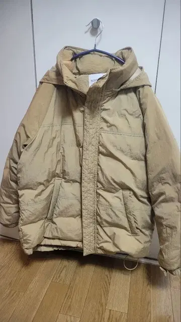 SONNYLABEL 베이지 다운 자켓