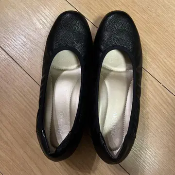 AKAISHI 블랙 플랫슈즈 23cm
