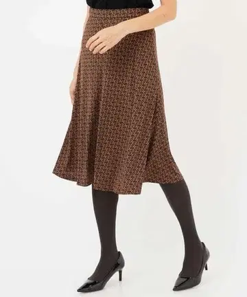 모노그램 프린트 플레어 스커트