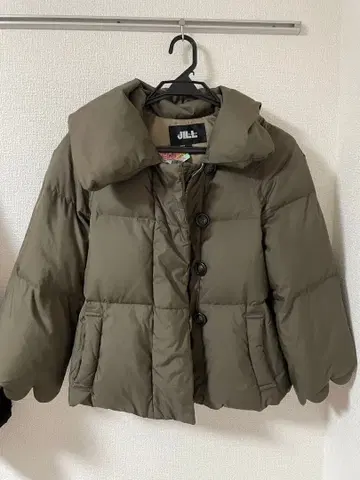 JILL STUART 질스튜어트 숏 다운 자켓