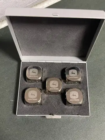 레어 John Deere 주사위 5개 세트 케이스 포함 존디어