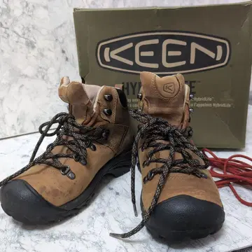 KEEN 트레킹 슈즈 브라운 24.5cm