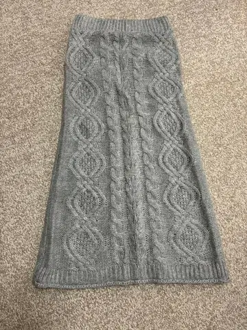 merry jenny 케이블 니트 스커트