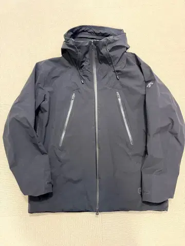 [컨디션 최상] 데상트 클레어 사이즈XO 블랙