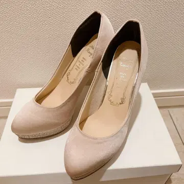 핑크 새틴 하이힐 펌프스