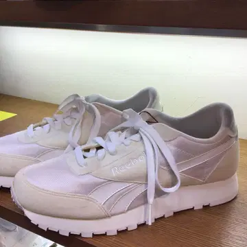 리복 스니커즈 화이트 25.5cm