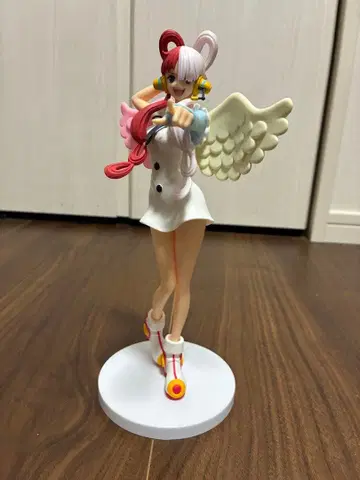 원피스 우타 피규어