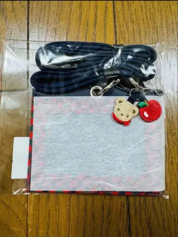 파밀리아 네임 홀더 빨간색