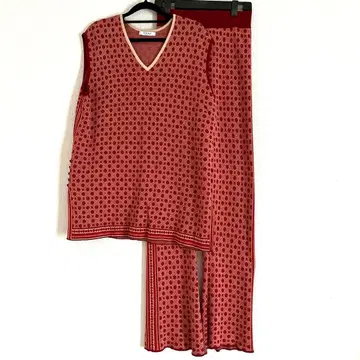 ROSE BUD 꽃 패턴 니트 셋업