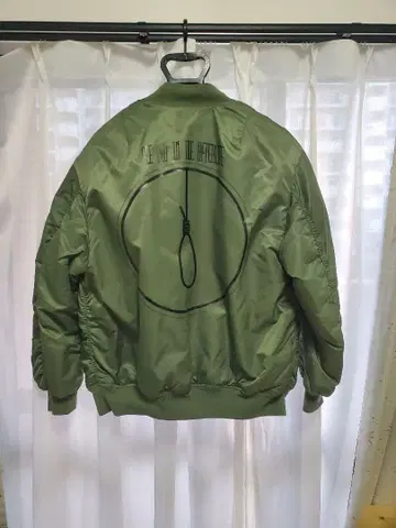 isxnot 올리브 그린 MA-1 자켓