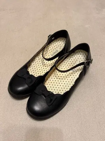 리본 포함 블랙