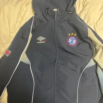 9090 x UMBRO 나일론 자켓