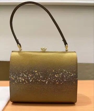 일본 의류용 백 골드 그라데이션 후리소데 백