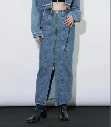 [ 새상품급! ] UnitedTokyo 데님 타이트 스커트 사이즈 2